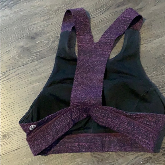 Lululemon fast and free bra - Picture 2 of 2